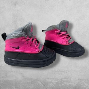 Nike ACG Woodside Boots